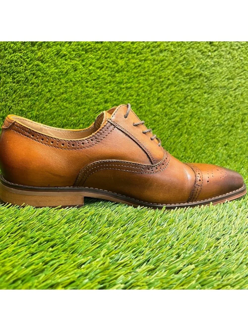 La Milano Lorenzo Mens Size 10.5 Brown Casual Classic Cap Toe Oxford Dress Shoes